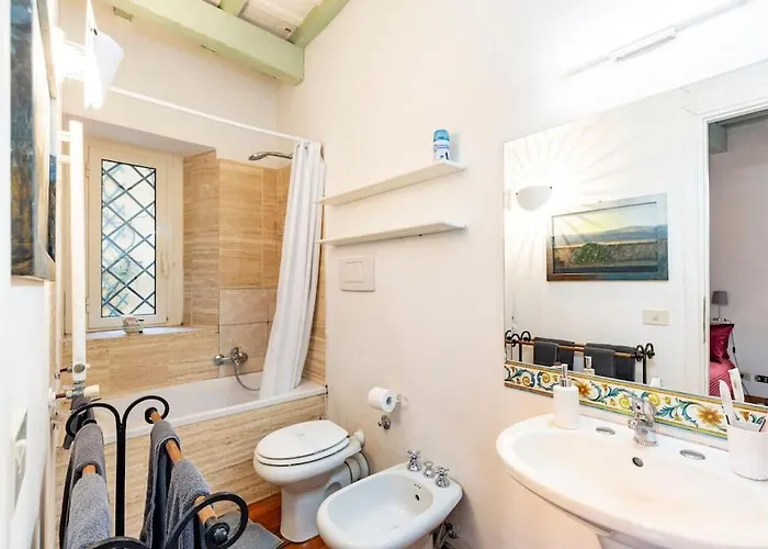 Delizioso A Trastevere Apartment Rom